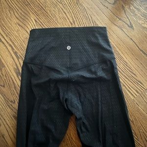 Lululemon align leggings 25 inch in Size 6!